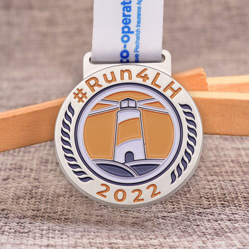 Sequential names medal