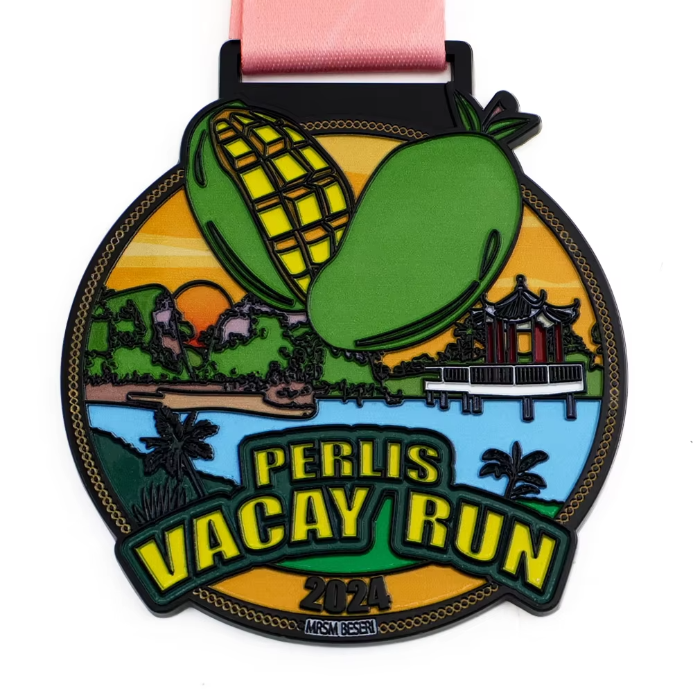 Medal with round loop